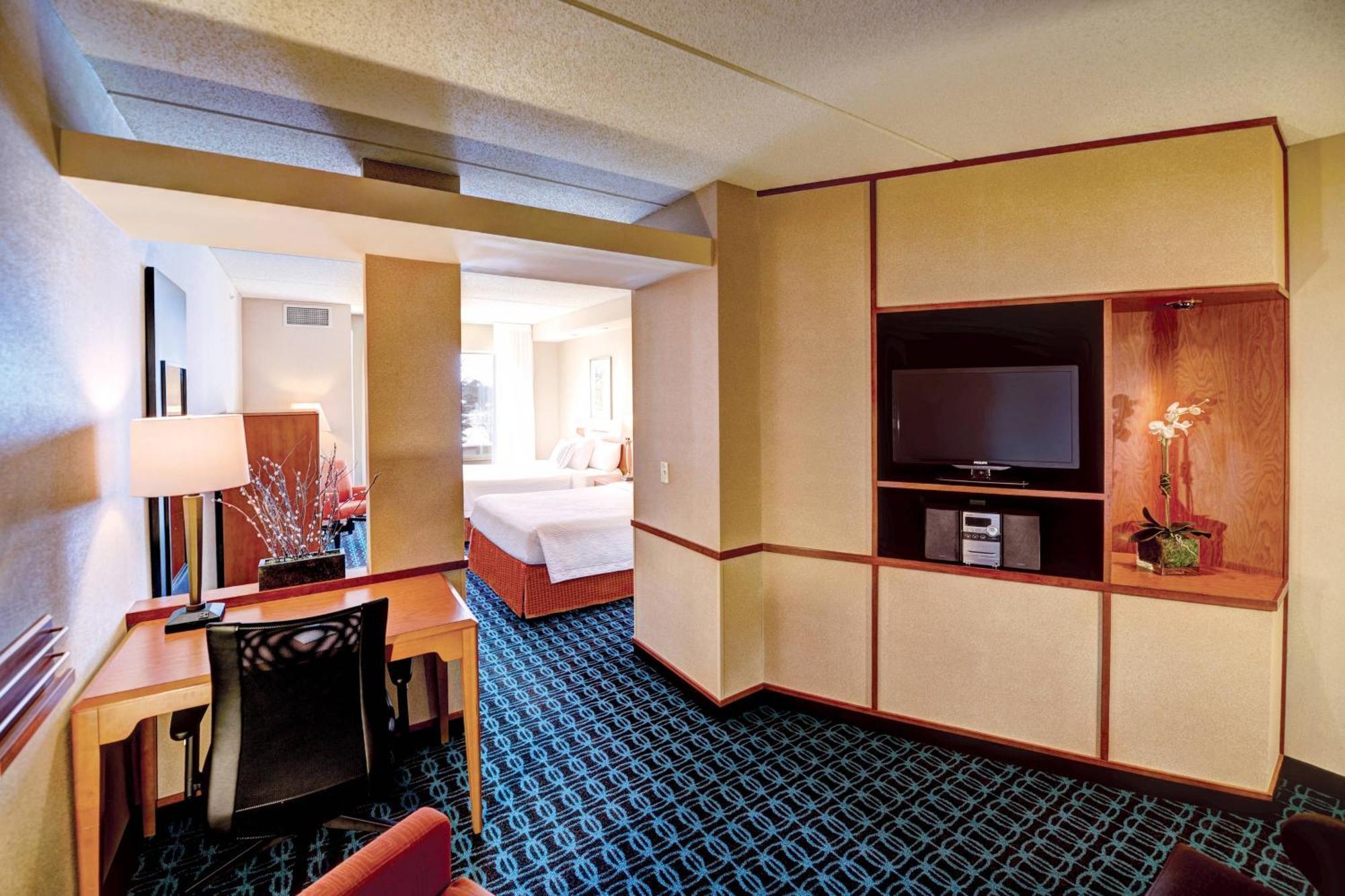 Fairfield Inn & Suites By Marriott Wausau Weston Extérieur photo